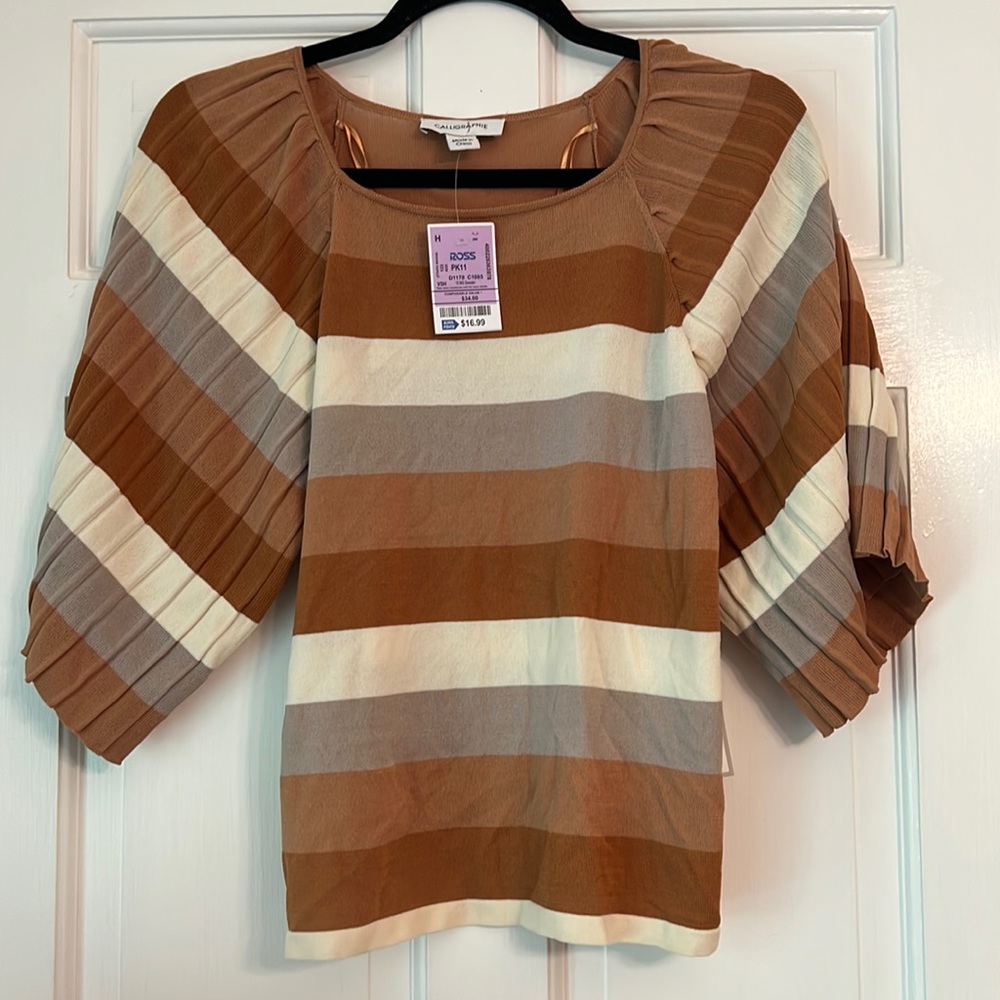 Women top
